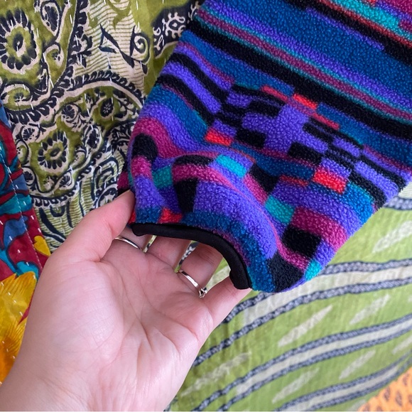 Vtg 80's Columbia Aztec Print Radial Sleeve 1/4 Snap Fleece Jacket Size L - HOLE - Picture 8 of 16